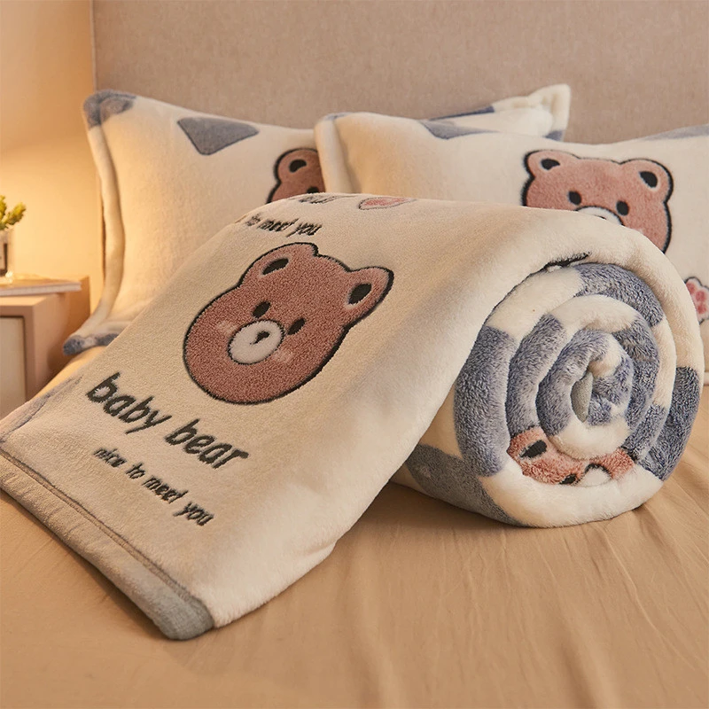 Chăn Flannel hoạt hình