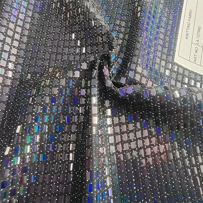 Vải sequin kim loại