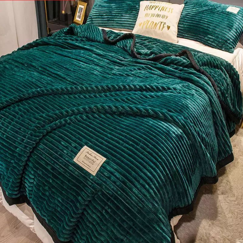 Chăn flannel dải rắn
