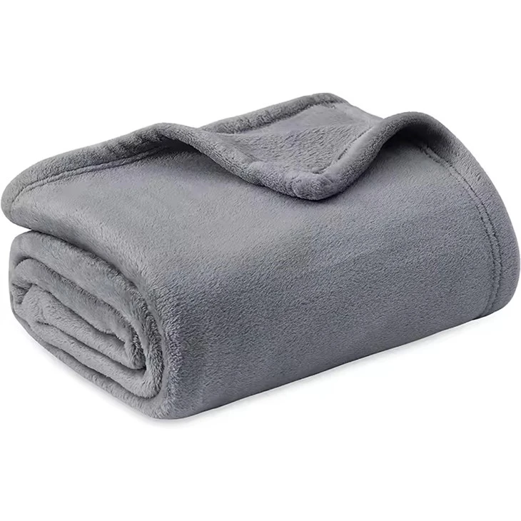 Chăn flannel san hô