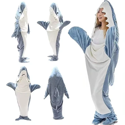 Chăn hoodie cá mập